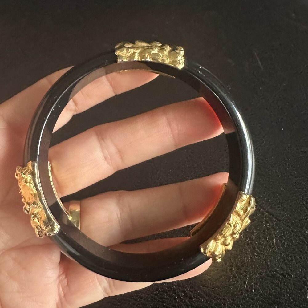 Vintage 1930s Art Deco Black Bakelite Bangle Bracelet/Gold-Tone Nugget Slides